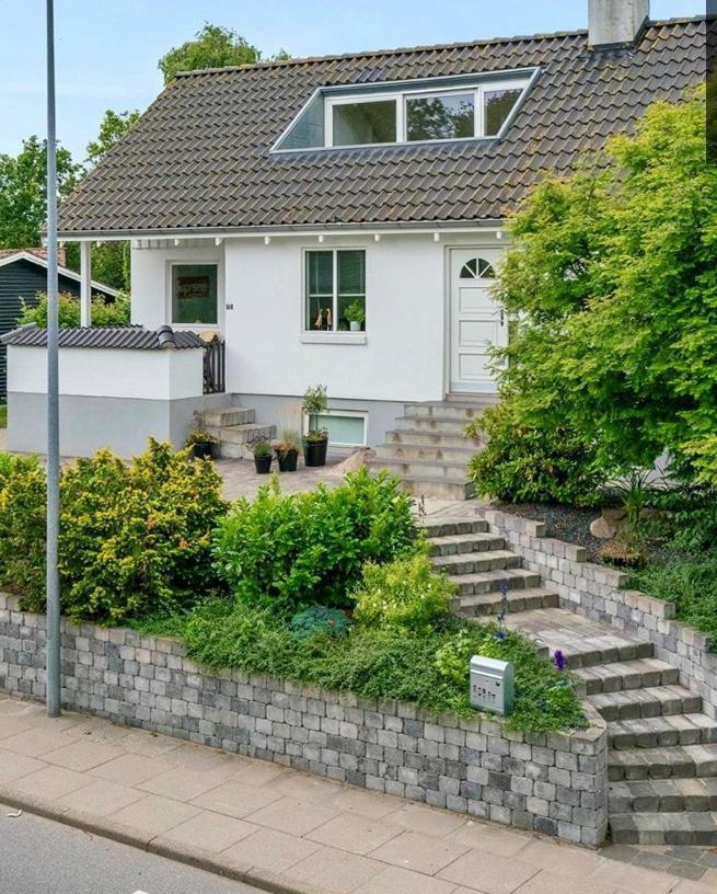 Havgassens Apartment Saeby  Bagian luar foto